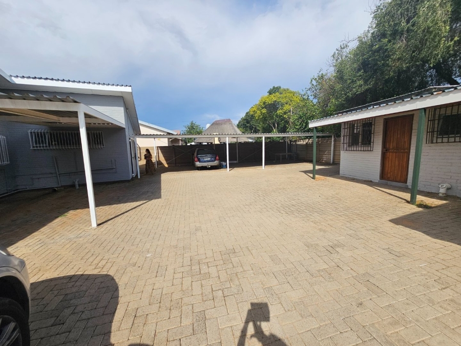 7 Bedroom Property for Sale in Universitas Free State